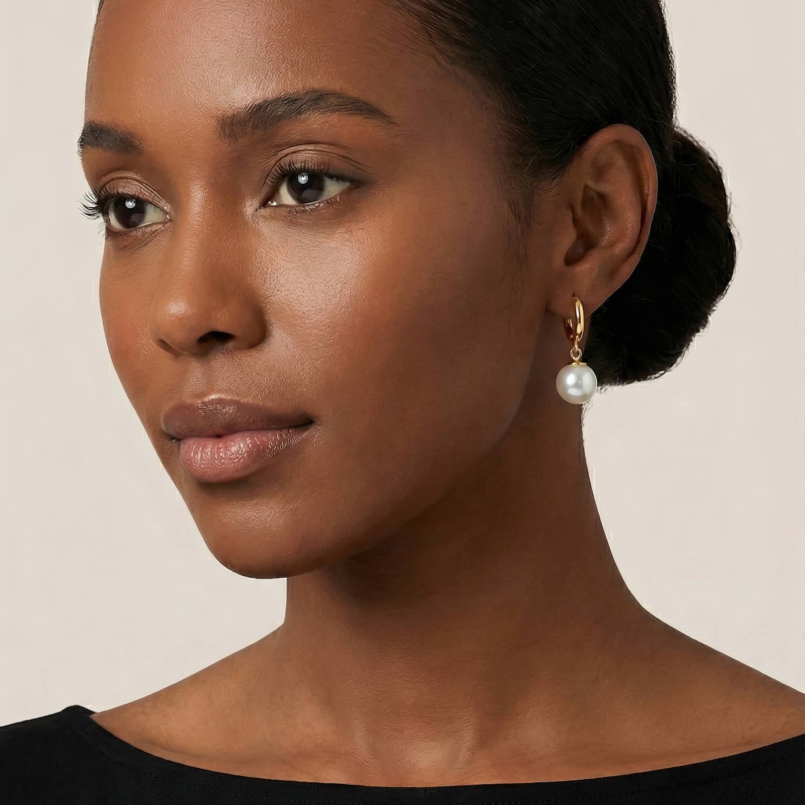 The Luna Pearl Hoops