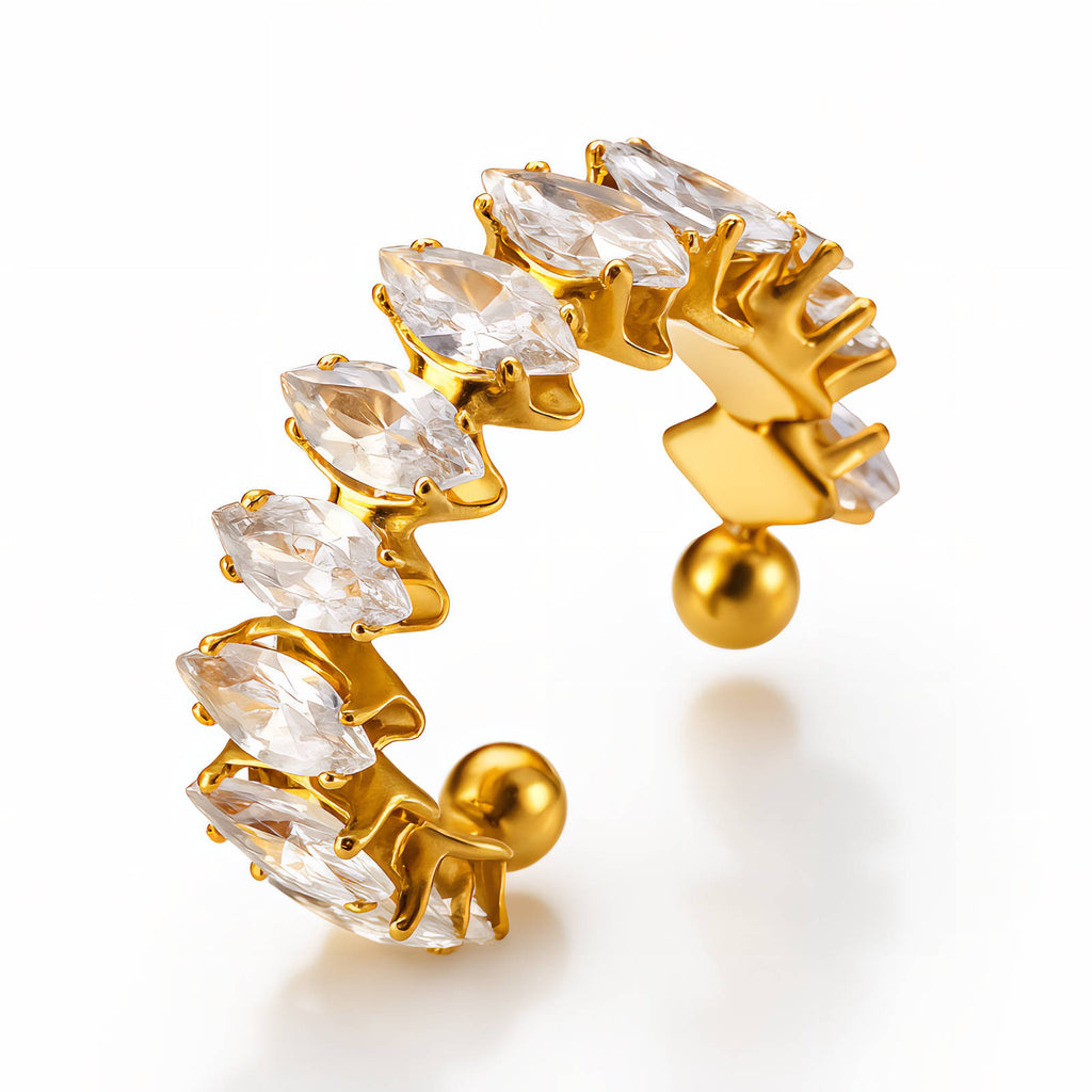 The Lumière Marquise Ring